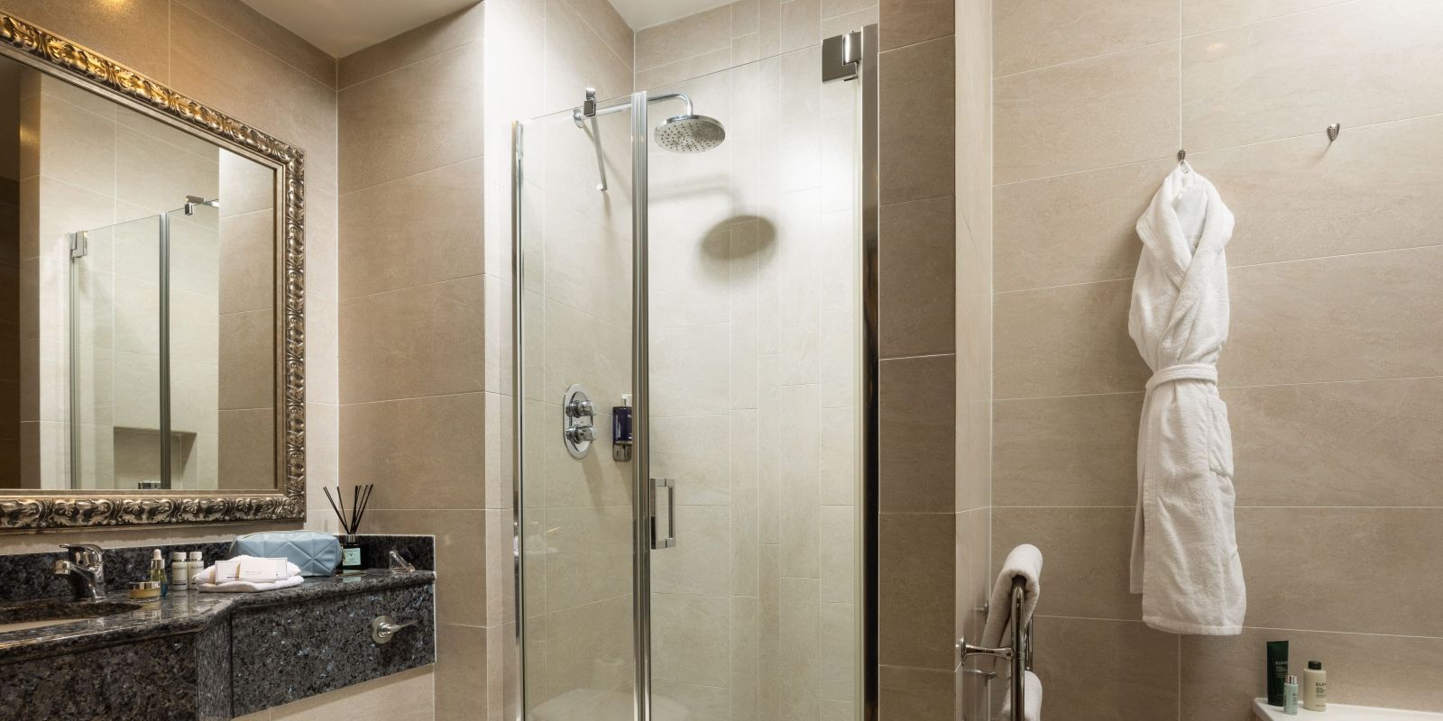 Classic Bathroom Shower & Bath