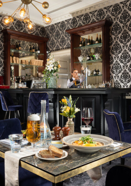 1000x700Aylwardlounge1 Faithlegg