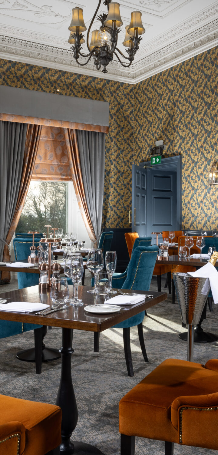 Roseville Rooms Restaurant