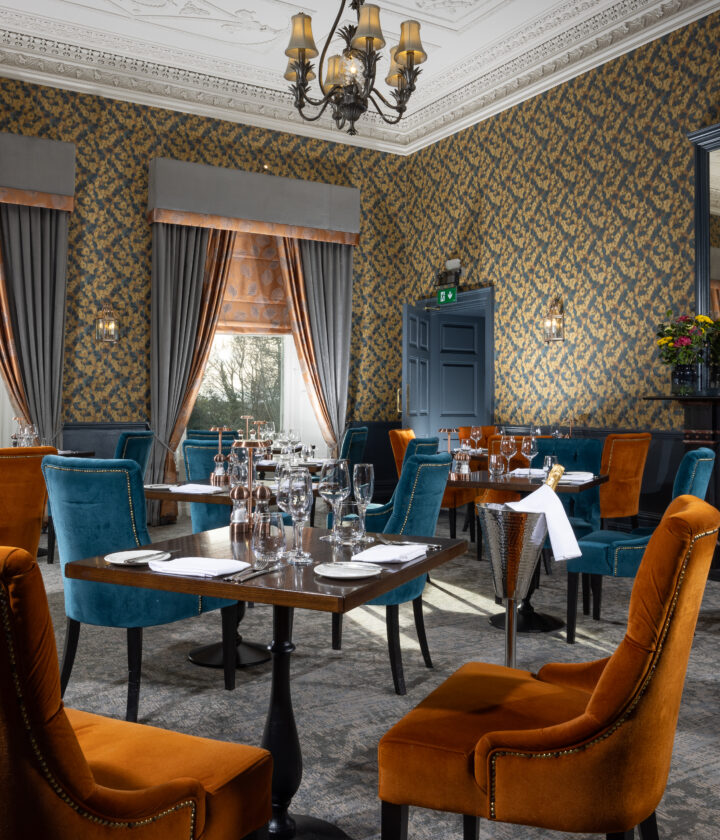Roseville Rooms Restaurant